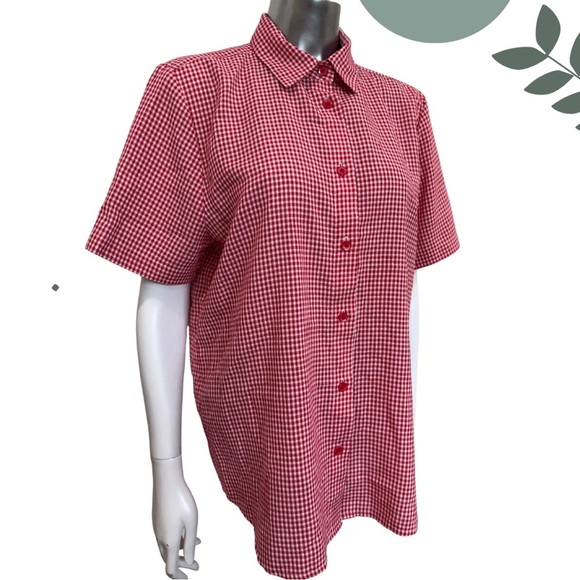 🛍️3/$40 Red White Gingham Button-Up Shirt – Short Sleeve, Classic Fit Size Large - Picture 3 of 7